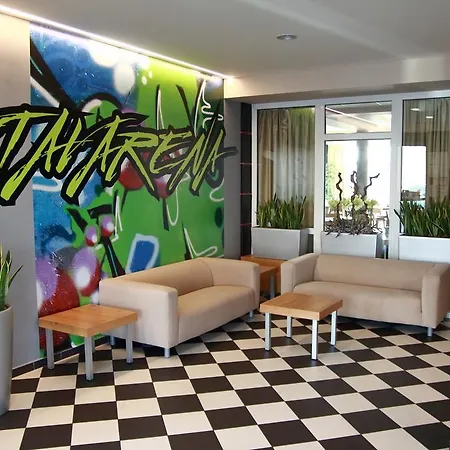 Hotel Otavarena 3*