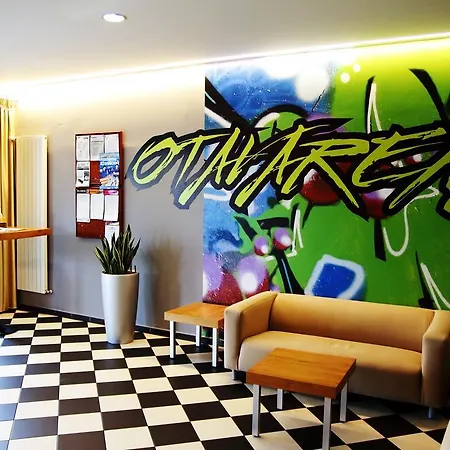 Otavarena 3*