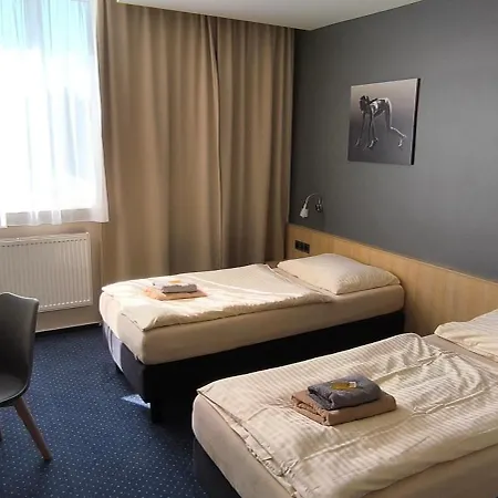 Otavarena 3* Písek
